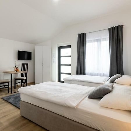 Apartmani Gundulic Ossero Esterno foto