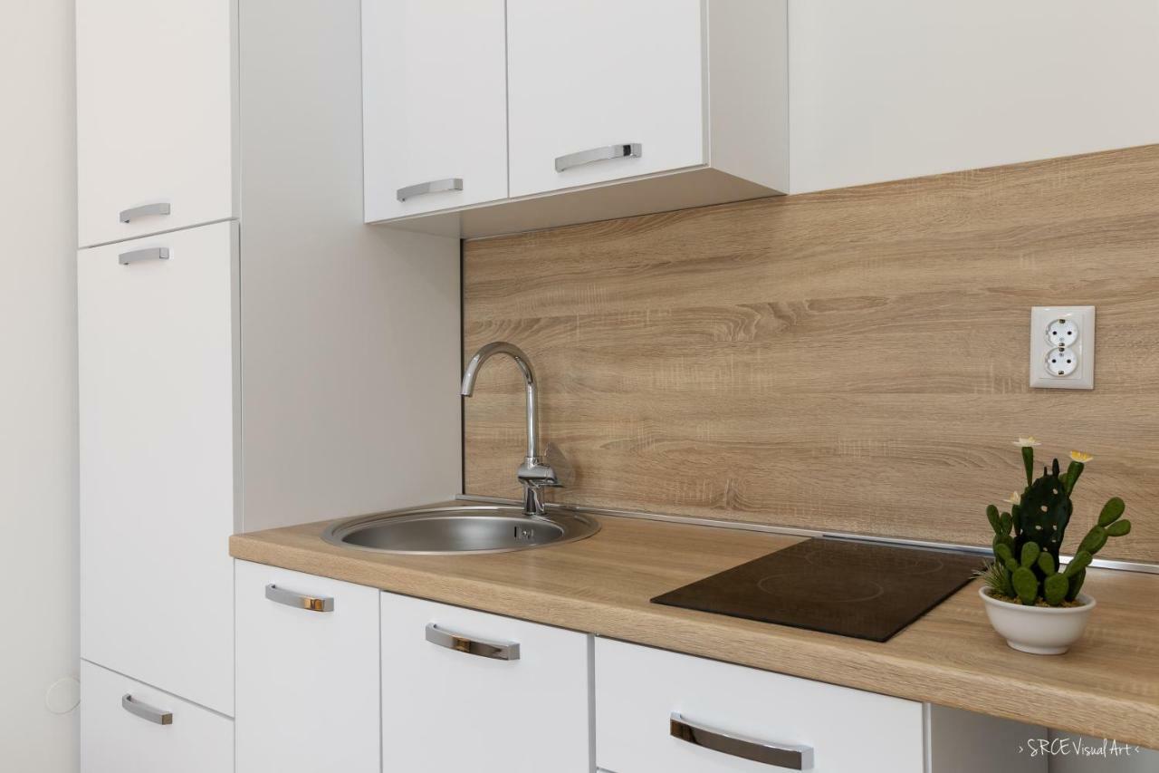 Apartmani Gundulic Ossero Esterno foto