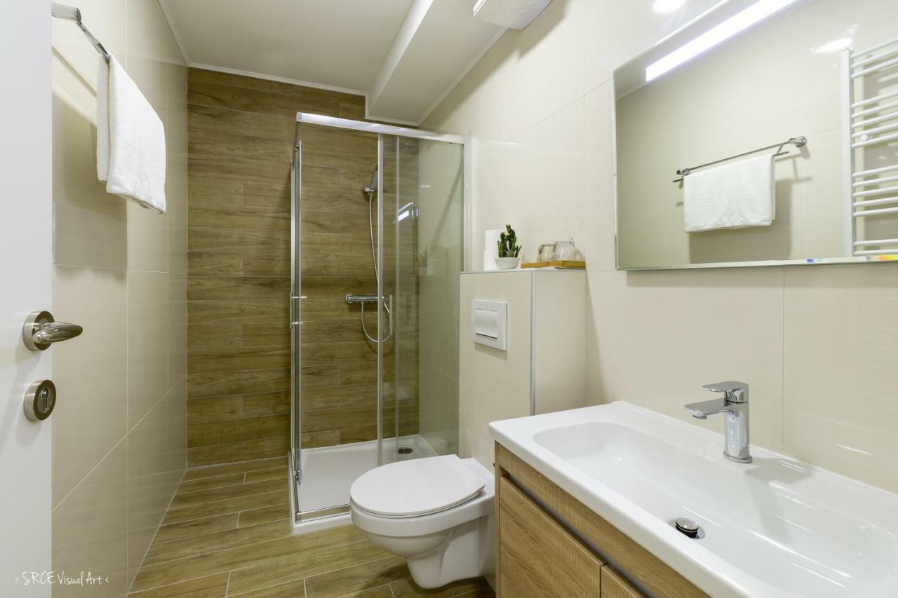 Apartmani Gundulic Ossero Esterno foto