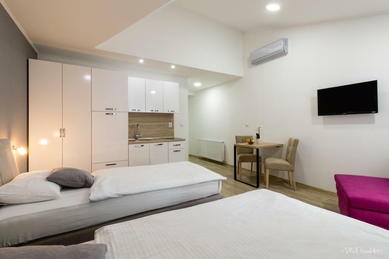 Apartmani Gundulic Ossero Esterno foto
